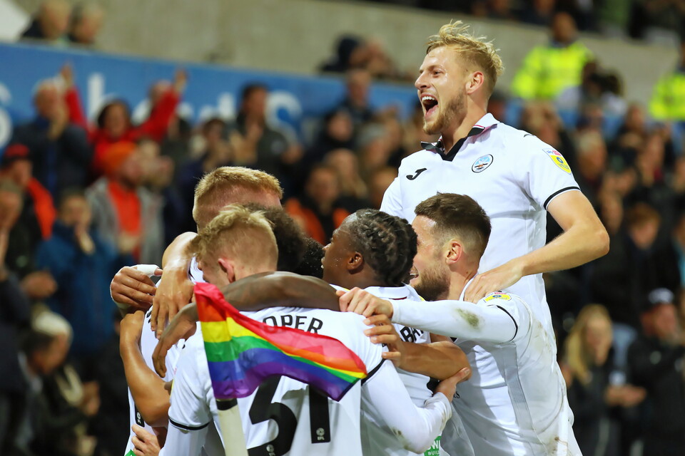 Gallery | Swansea City v Reading