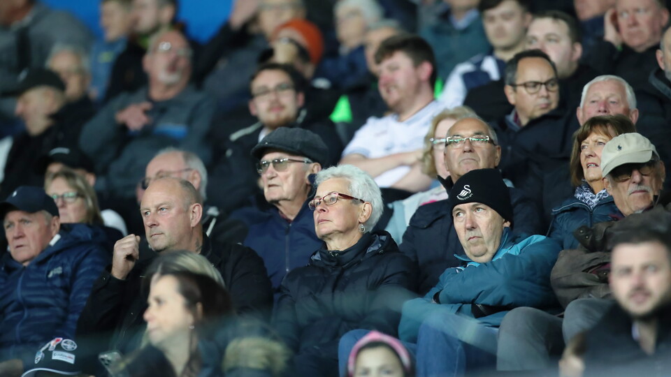 Fan Gallery - Reading (H)