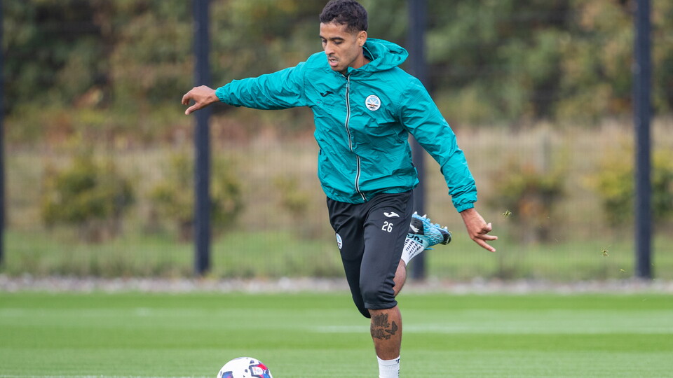 Gallery - Training before Cardiff City
