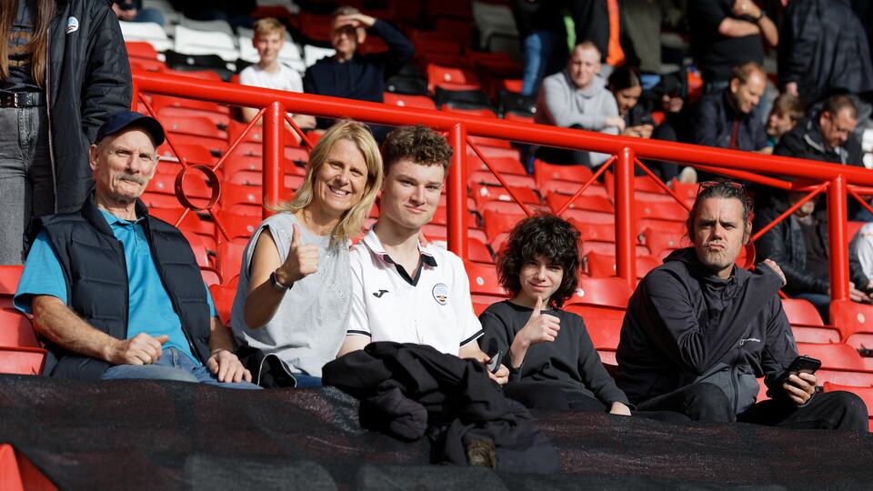 Fan Gallery Bristol Rovers