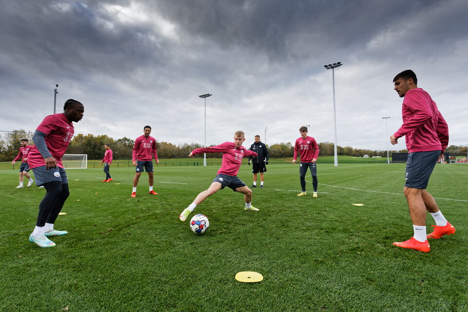 Gallery | Preparations for Huddersfield Town