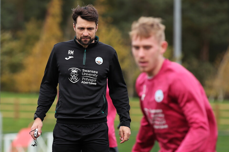 Gallery | Preparations for Huddersfield Town