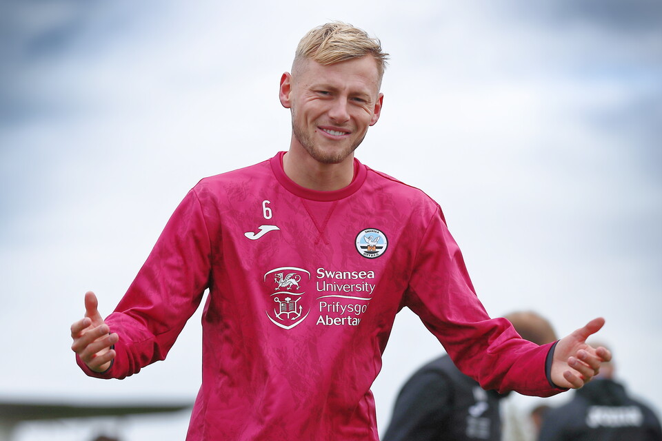 Gallery | Preparations for Huddersfield Town
