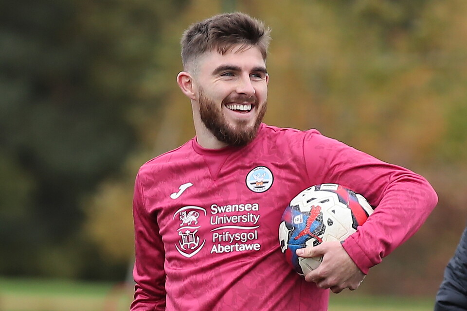Gallery | Preparations for Huddersfield Town