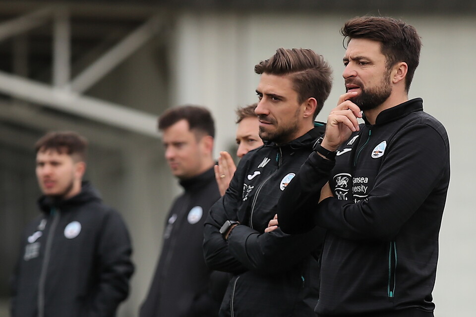 Gallery | Preparations for Huddersfield Town