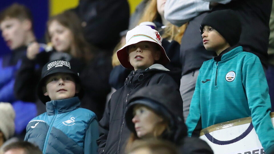 Fan Gallery - PNE (a)