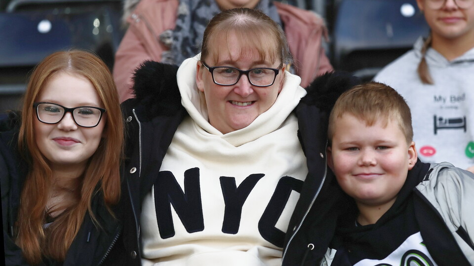 Fan gallery | Swansea City v Wigan Athletic