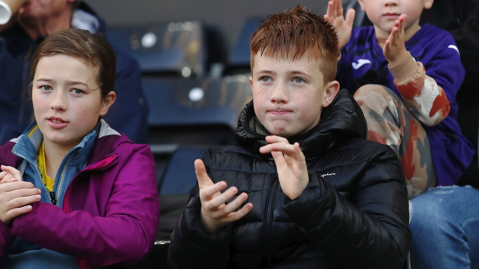 Fan gallery | Swansea City v Wigan Athletic