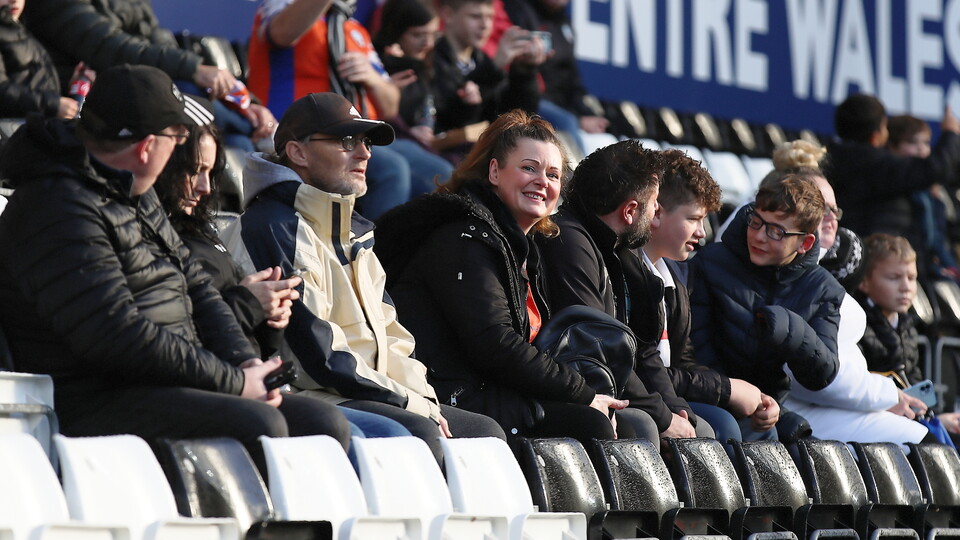 Fan gallery | Swansea City v Wigan Athletic