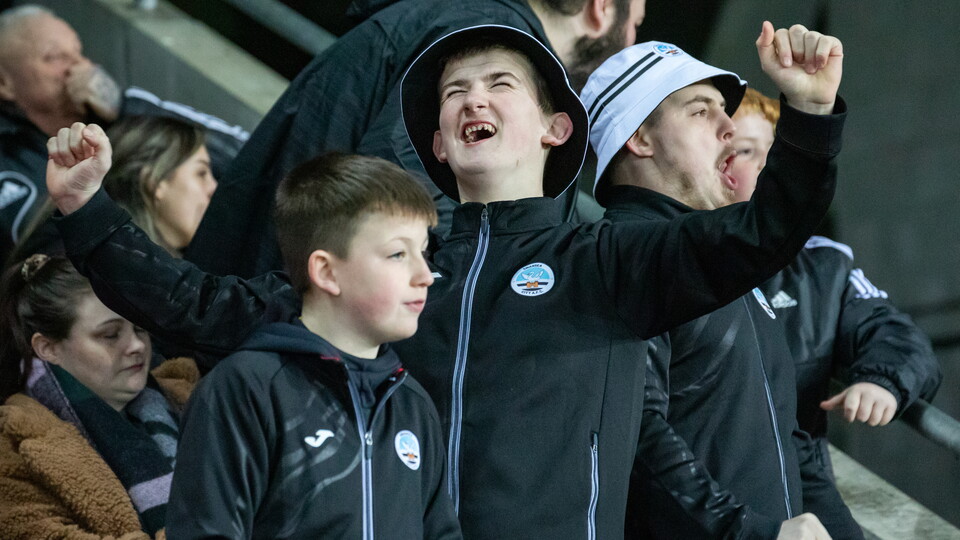 Fan Gallery - Watford (H)