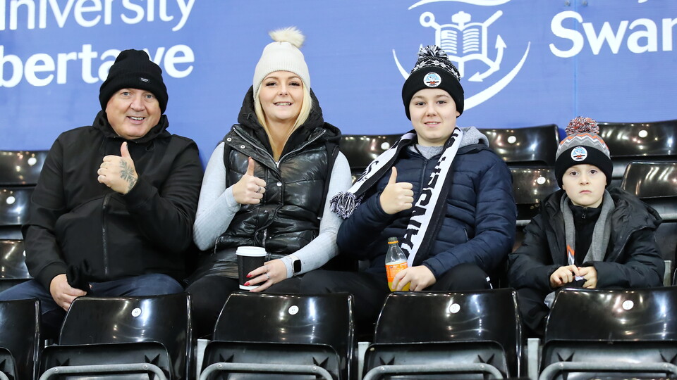 Fan Gallery - Watford (H)
