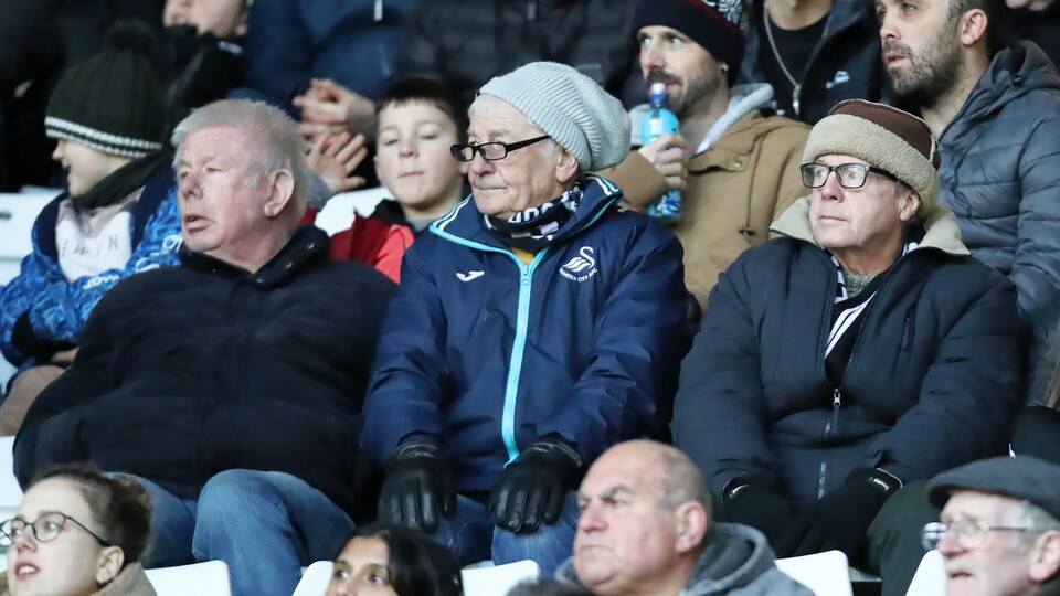 Fan Gallery Swans v Norwich City