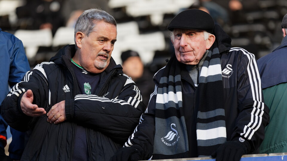 Fan Gallery Swans v Norwich City