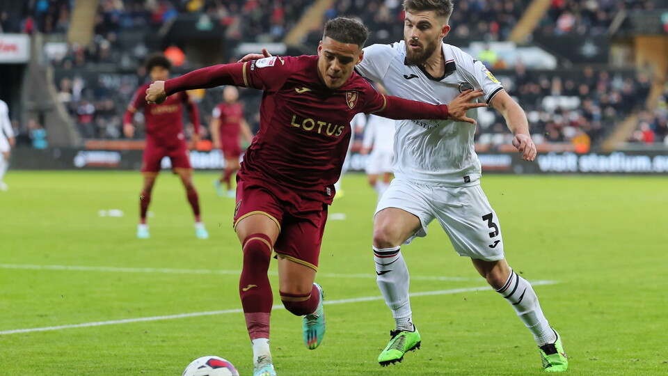Gallery Swans v Norwich City (H)
