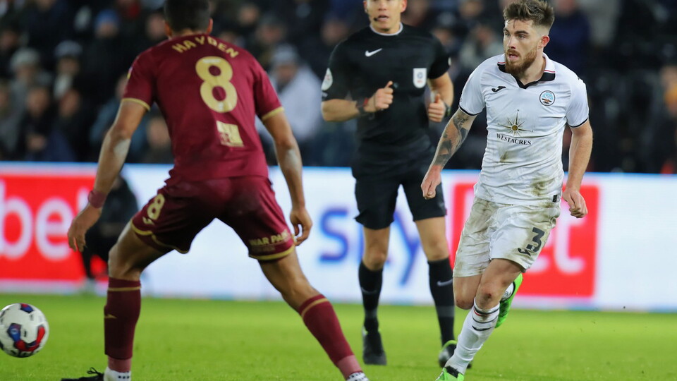Gallery Swans v Norwich City (H)