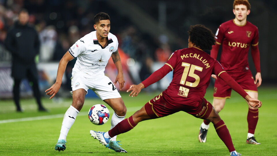 Gallery Swans v Norwich City (H)