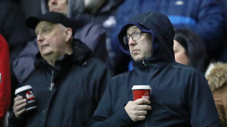 Fan Gallery - Reading (A)
