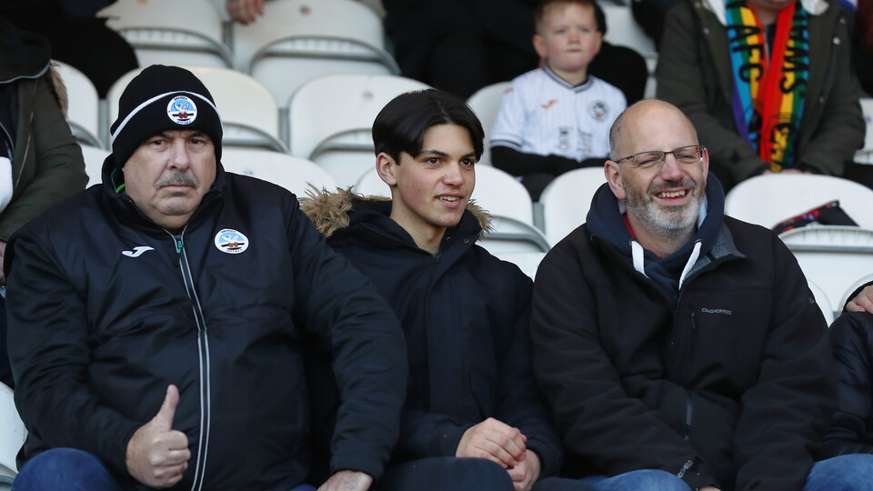 Fan Gallery - QPR (A)