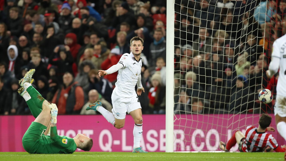 Sunderland (a) gallery 22-23