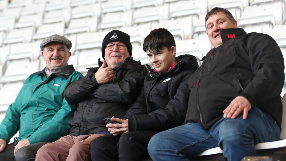 Fans 6