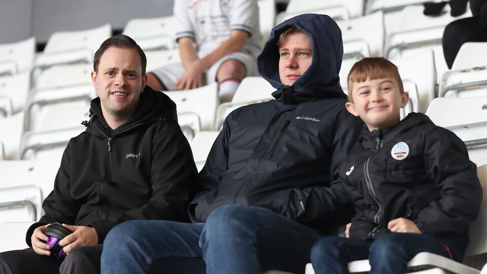Fans 7
