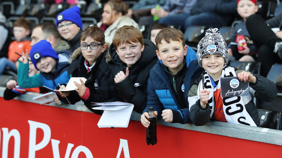 Fans 32