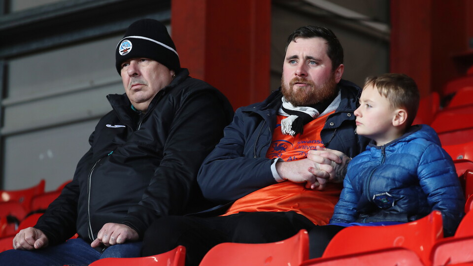 Fan Gallery - Bristol City (FA Cup)