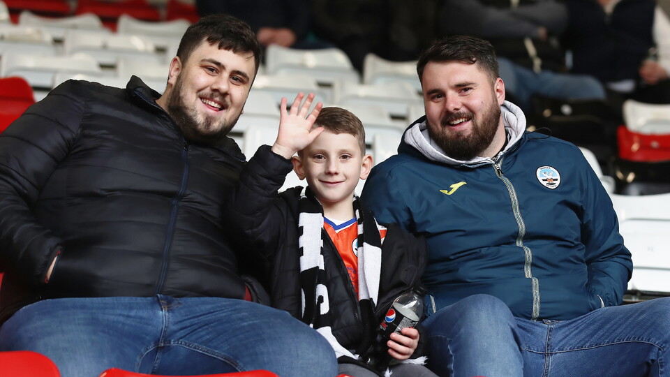 Fan Gallery - Bristol City (FA Cup)