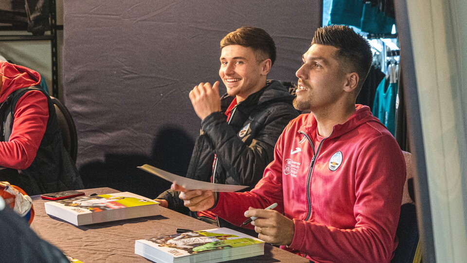 Gallery - Player Signing