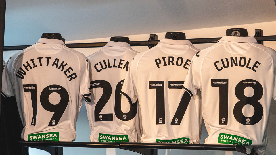 Gallery - Player Signing