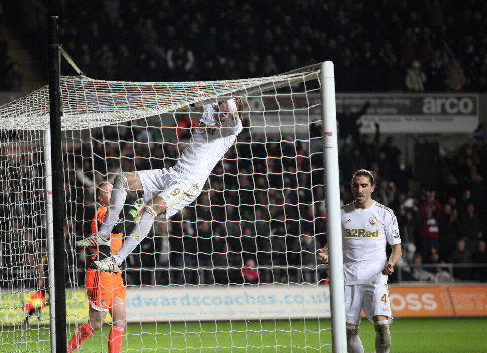 Gallery | 2013 League Cup | The early rounds