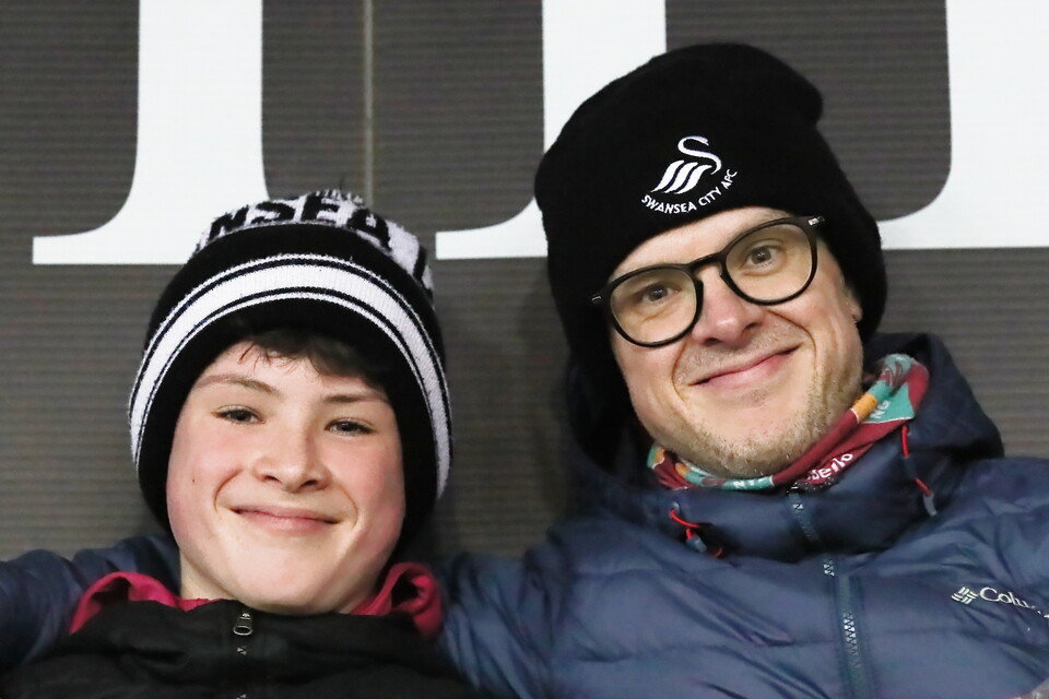 fans 21