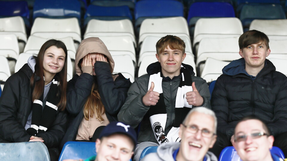 Luton (A) fan gallery 22-23