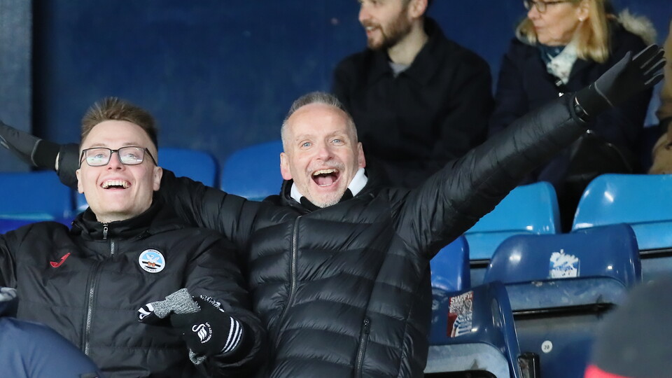 Luton (A) fan gallery 22-23