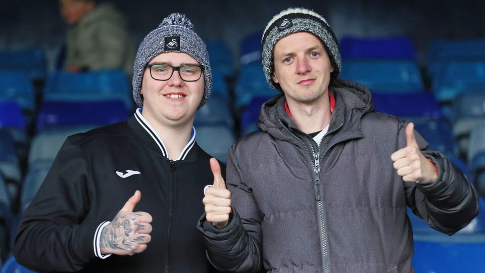 Luton (A) fan gallery 22-23