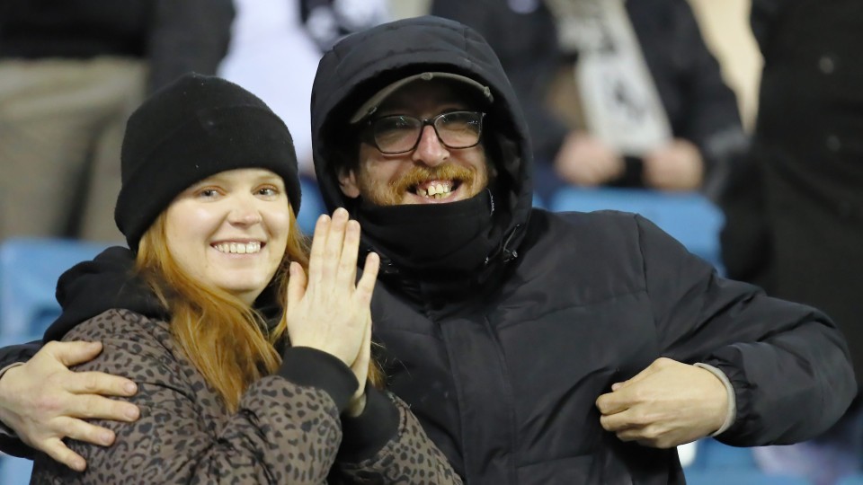Fans 26