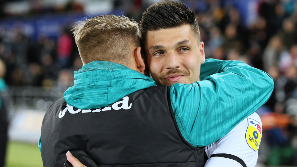Gallery - Swans v PNE