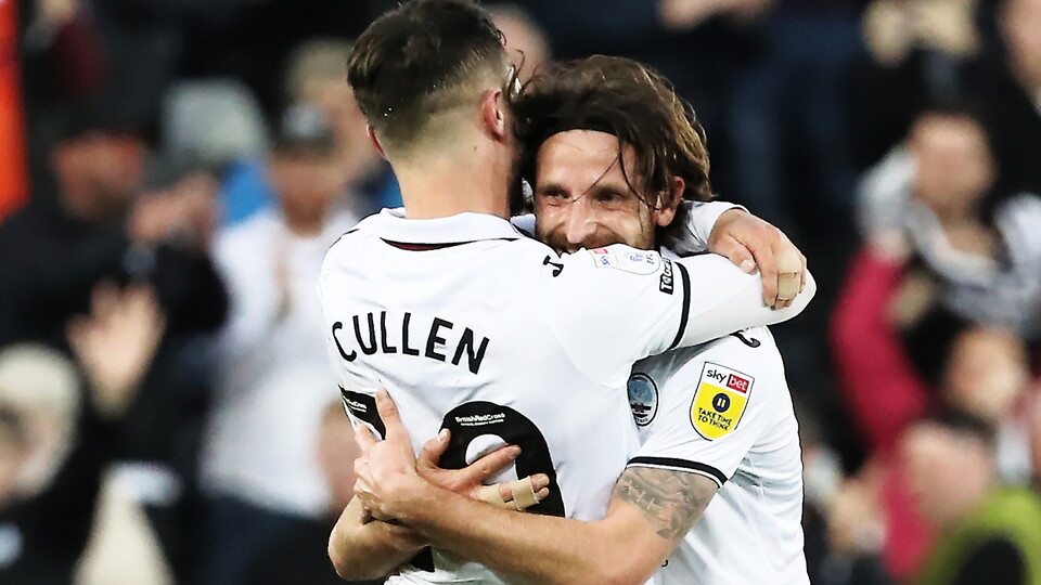 Gallery - Swans v PNE