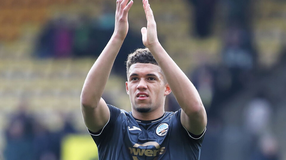 Gallery Swans v Norwich