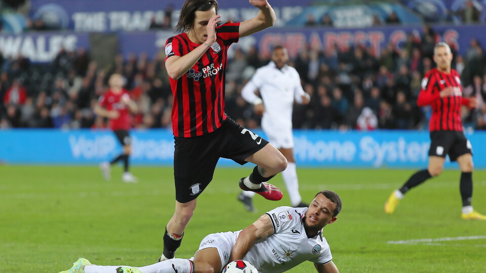 Gallery - Swans v PNE