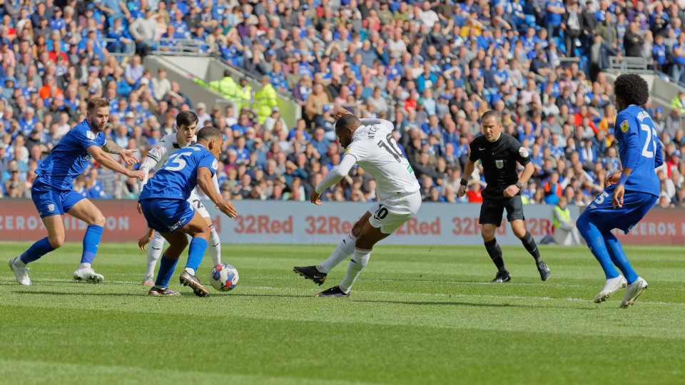 Cardiff (A) gallery 22-23