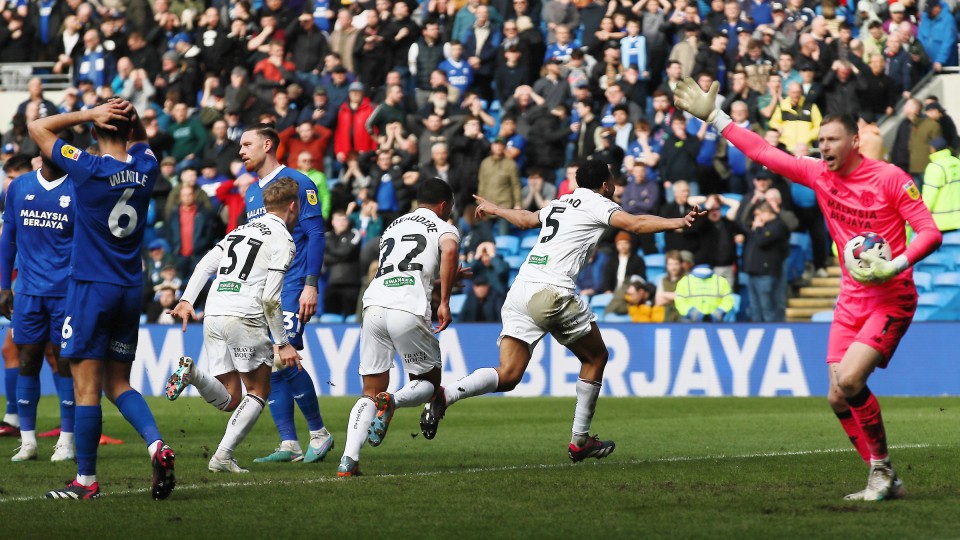 Cardiff (A) gallery 22-23