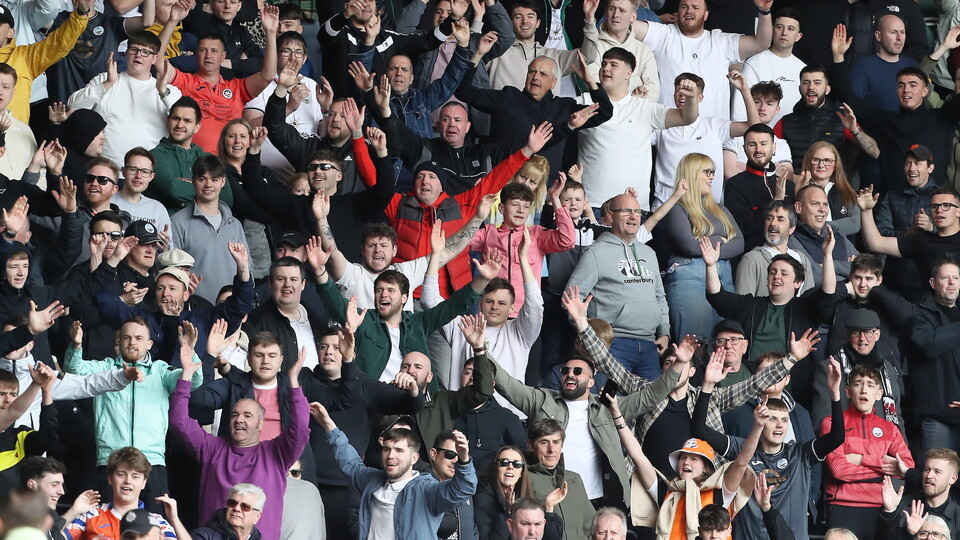 fans 5
