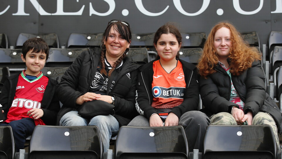 fans 21