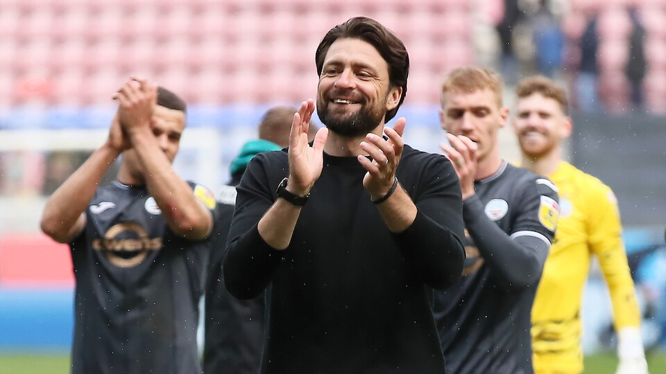 Wigan (A) gallery 22-23