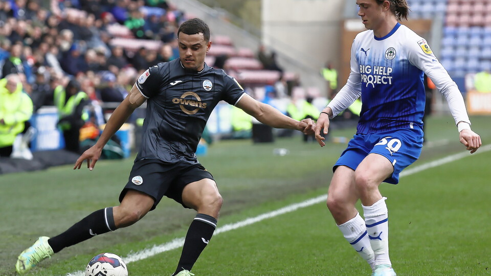 Wigan (A) gallery 22-23