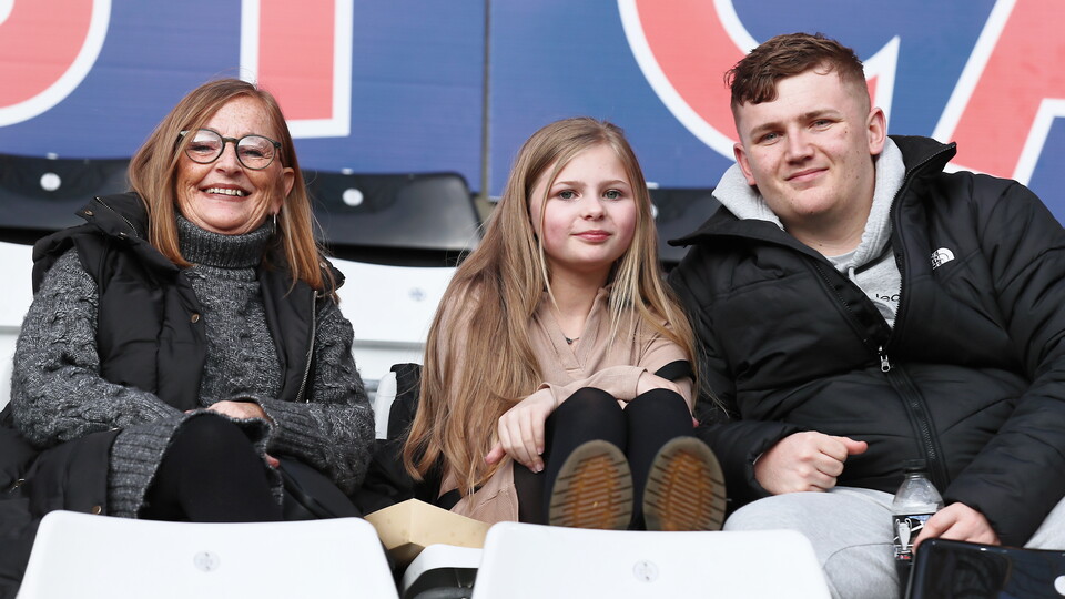 Preston (H) fan gallery 22-23