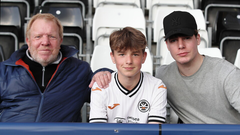 Preston (H) fan gallery 22-23
