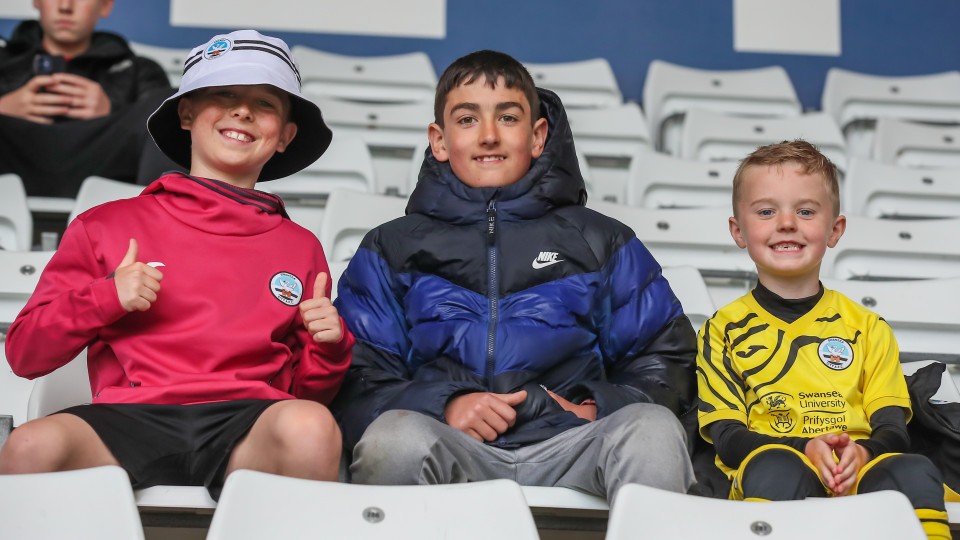 Fan Gallery - West Brom