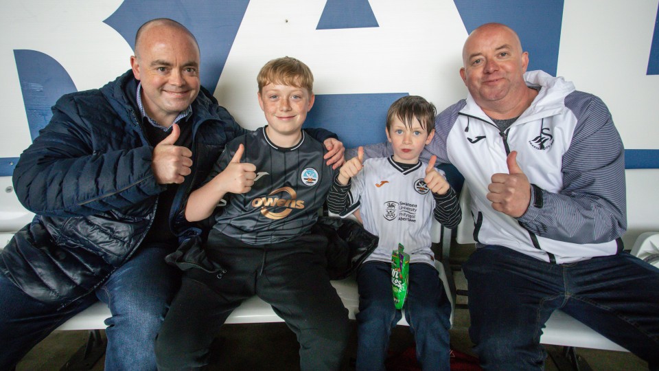 Fan Gallery - West Brom